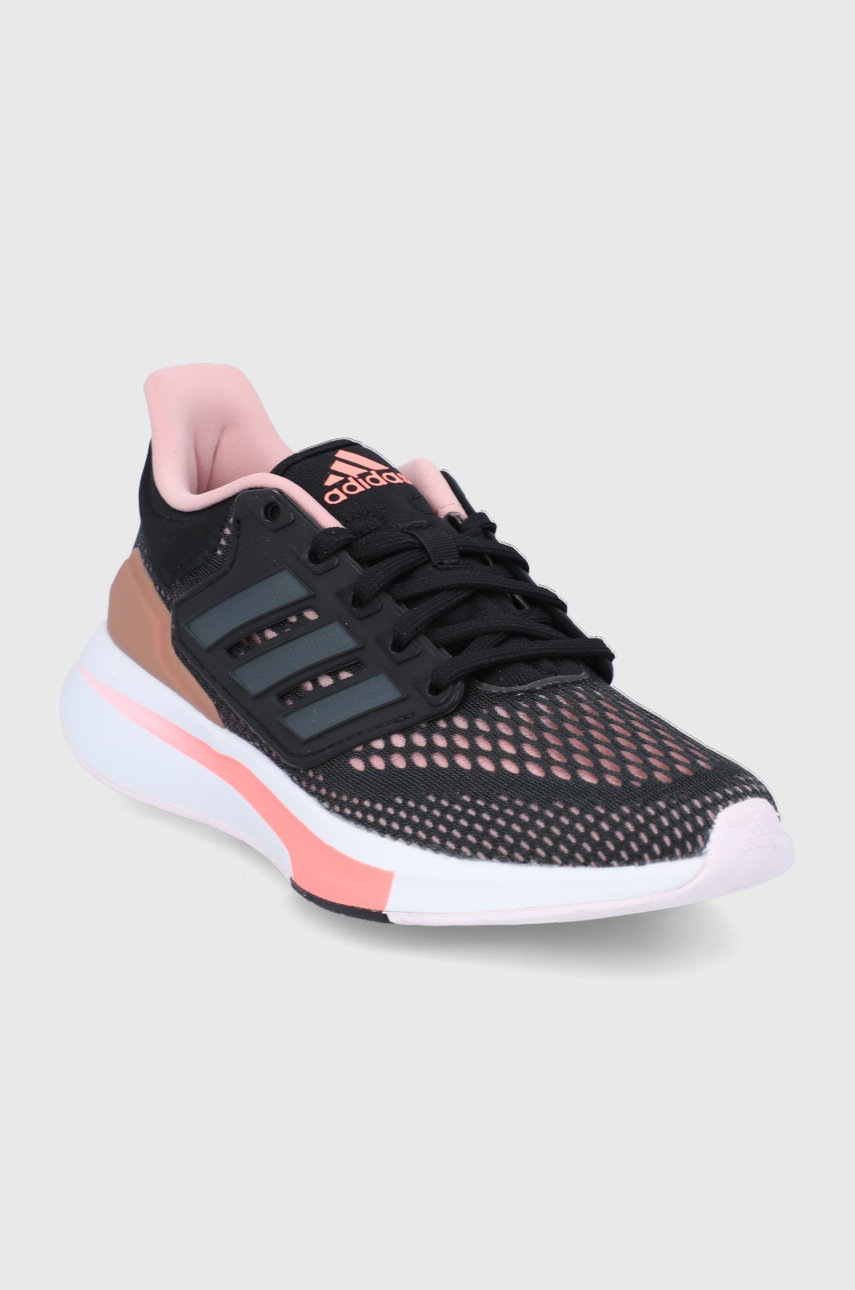 

Черевики adidas EQ21 Run GZ0589 колір чорний на плоскому ходу