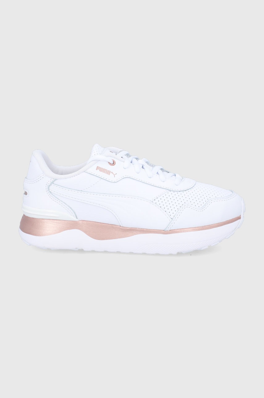 

Кожени обувки Puma R78 Voyage Premium L в бяло, Бял