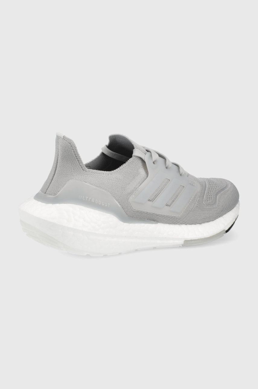 

Бігові кросівки adidas Performance Ultraboost 22 колір сірий