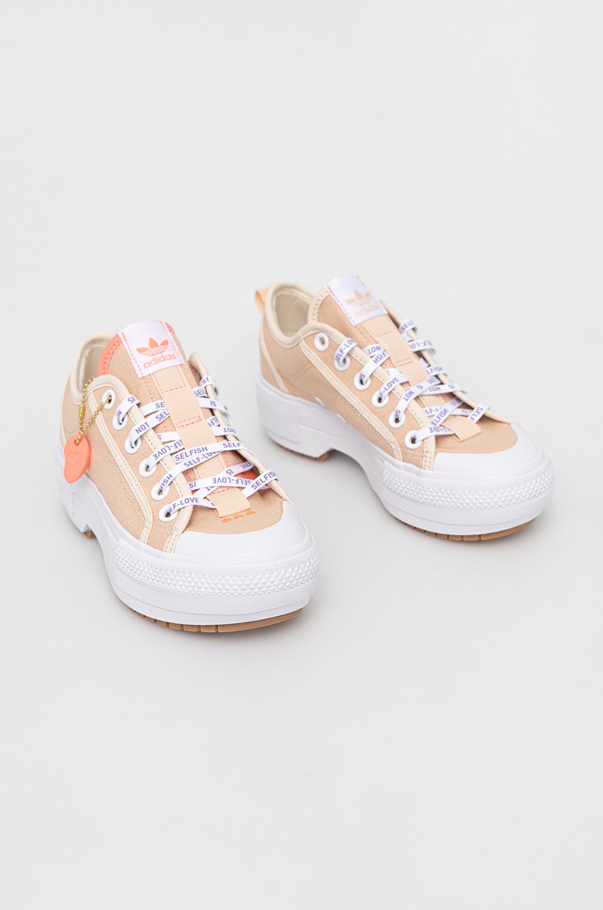 

Кеди adidas Originals Nizza GV6701 жіночі колір бежевий