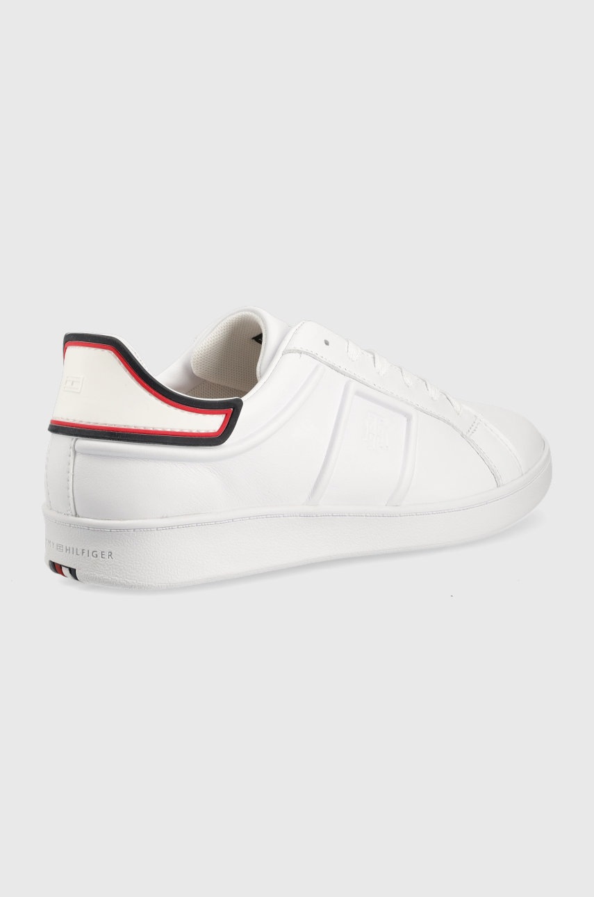 

Кожаные кроссовки Tommy Hilfiger цвет белый