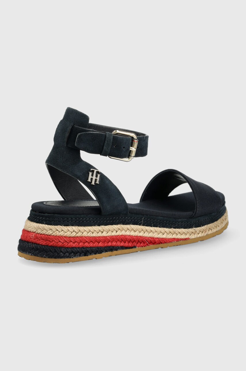 

Сандалии Tommy Hilfiger женские цвет синий на платформе
