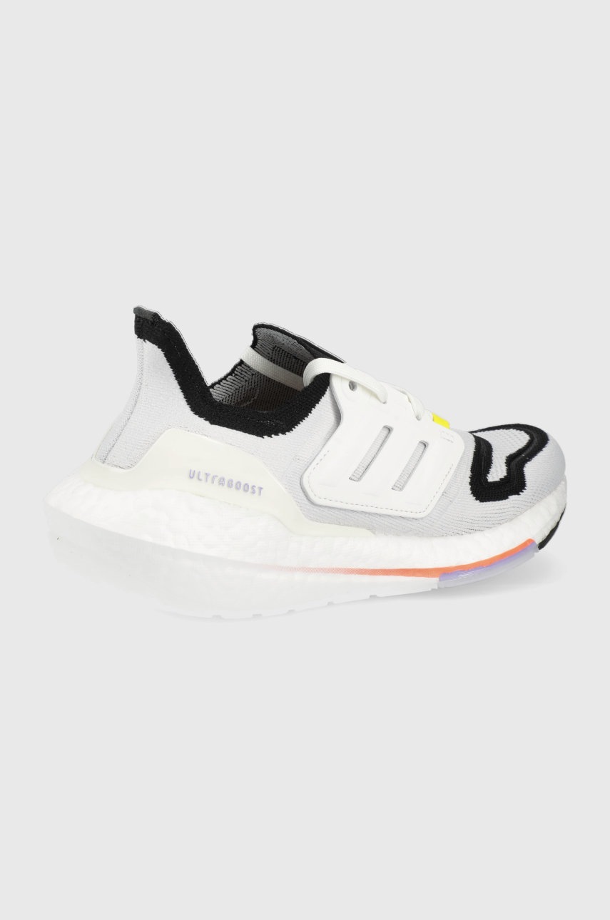

Обувь для бега adidas Performance Ultraboost 22 GX8017 цвет белый