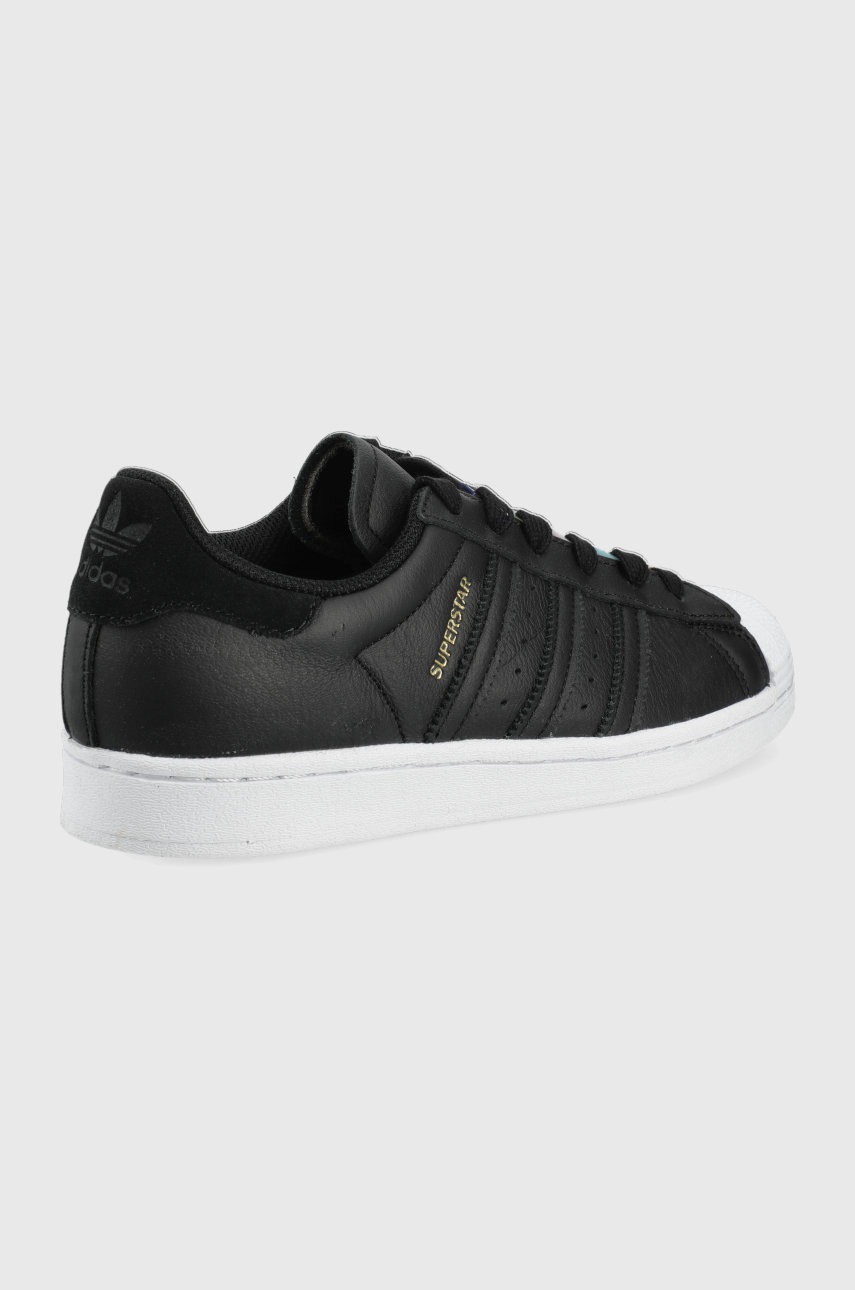 

Шкіряні кросівки adidas Originals Superstar колір чорний