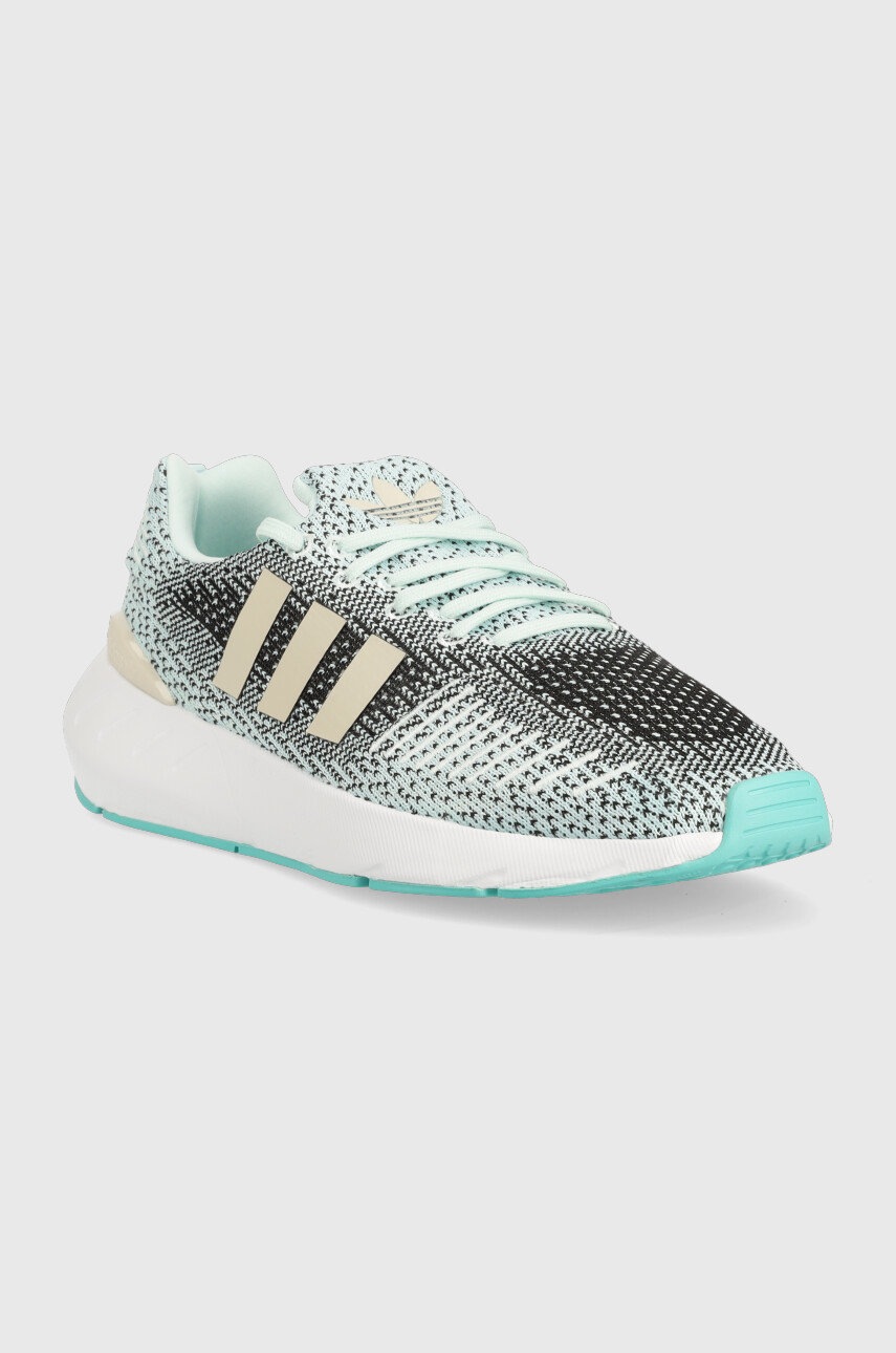 

Кроссовки adidas Originals Swift Run цвет бирюзовый