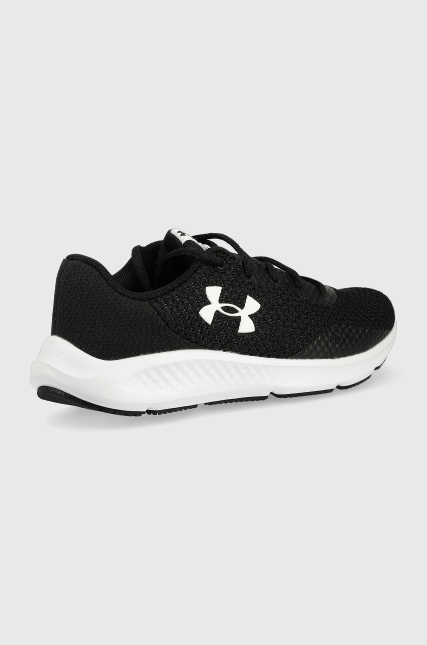

Обувь для бега Under Armour Charged Pursuit 3 3024889 цвет чёрный