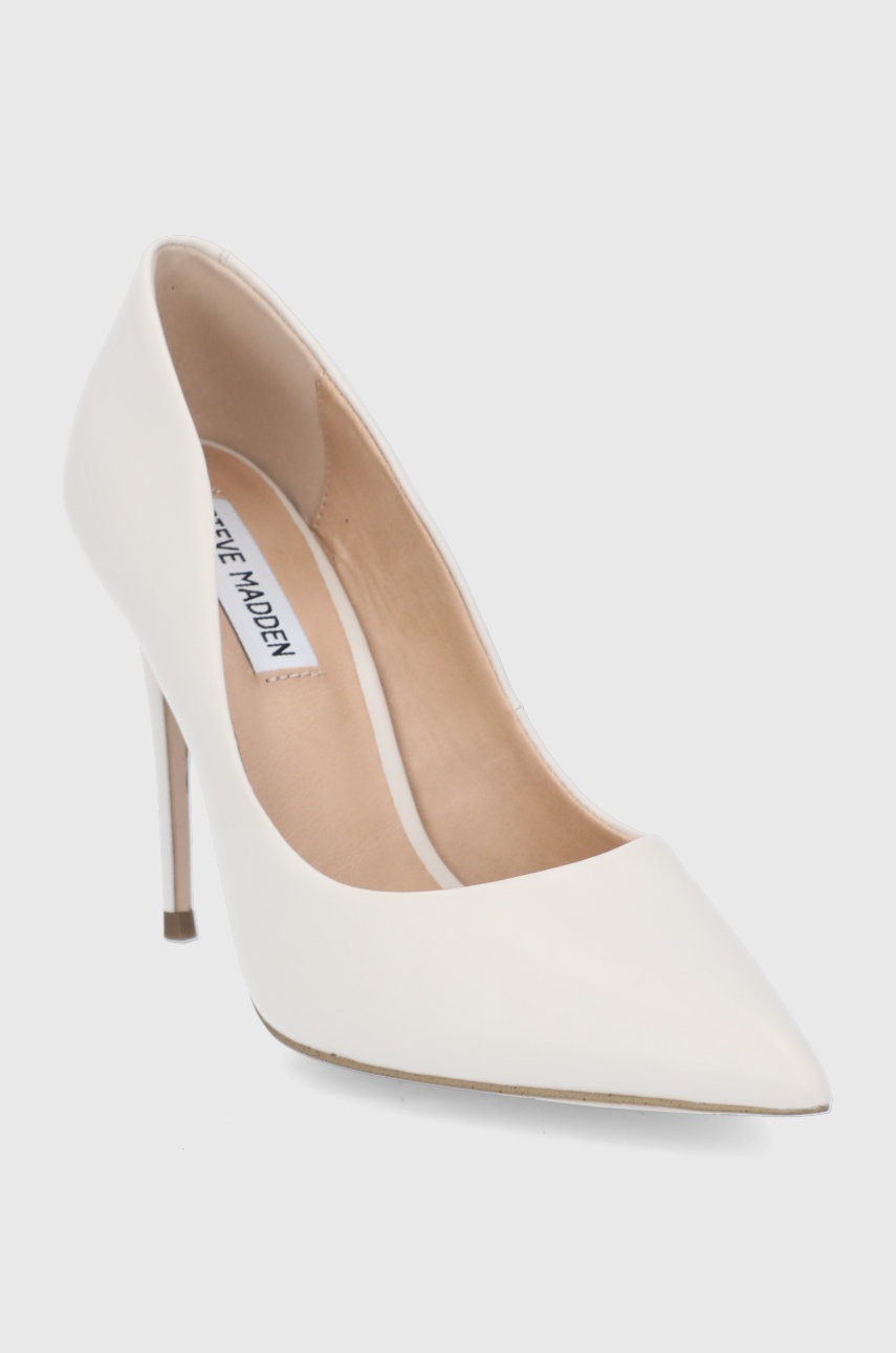 

Кожаные туфли Steve Madden Daisie цвет бежевый