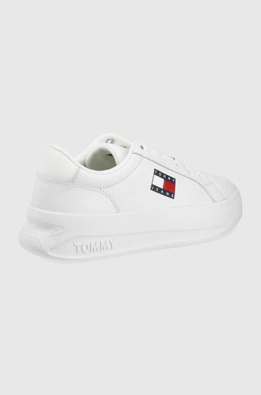 

Кожаные ботинки Tommy Jeans цвет белый