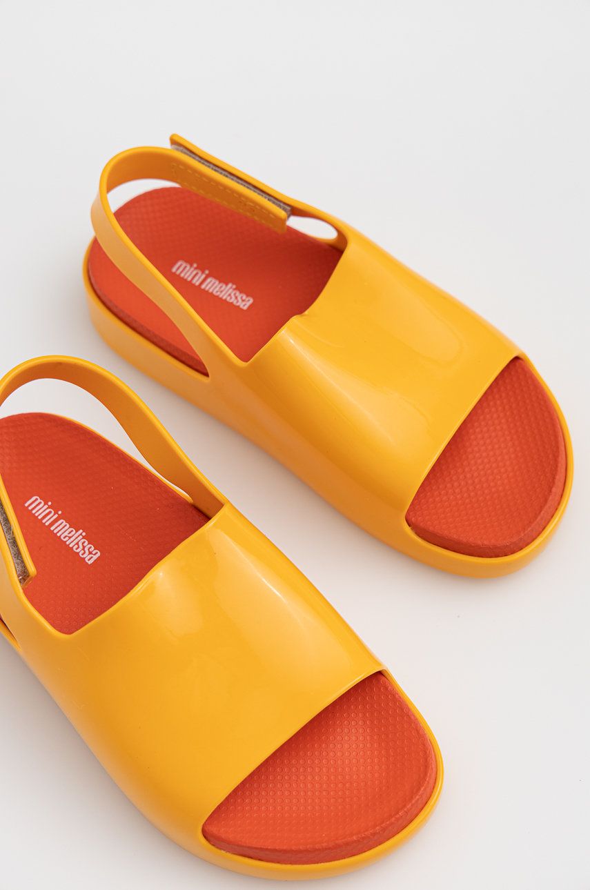 Levně Dětské sandály Melissa oranžová barva