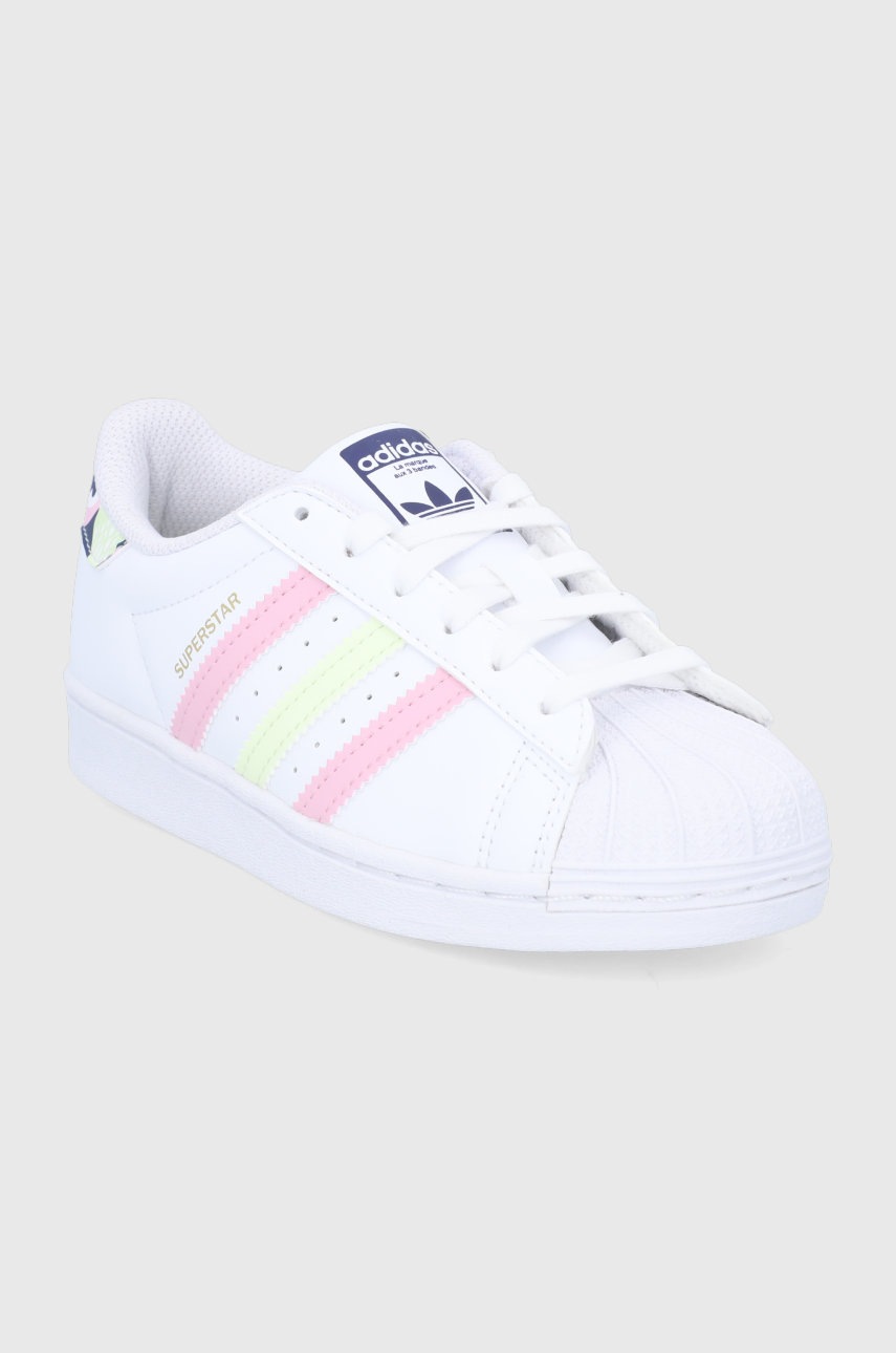 

Детские ботинки adidas Originals Superstar GY3331 цвет белый