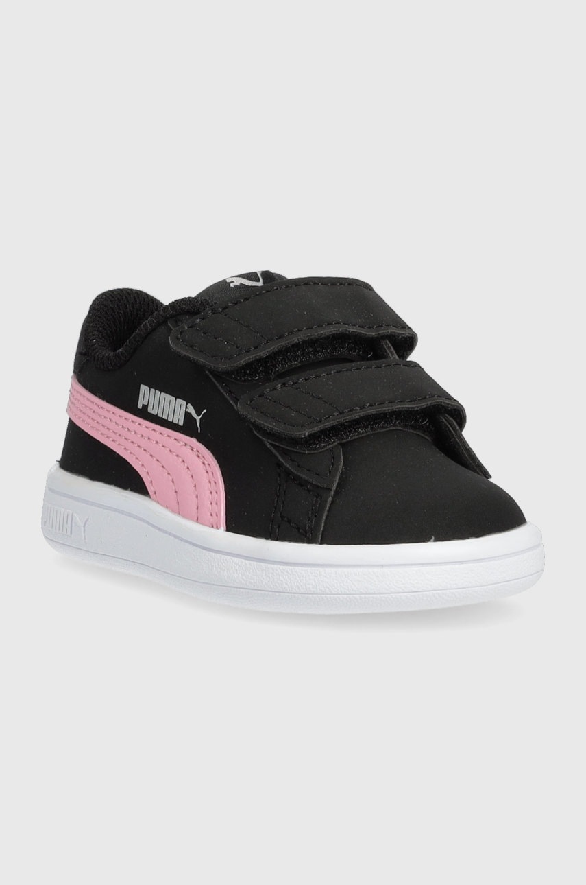 

Дитячі кросівки Puma колір чорний