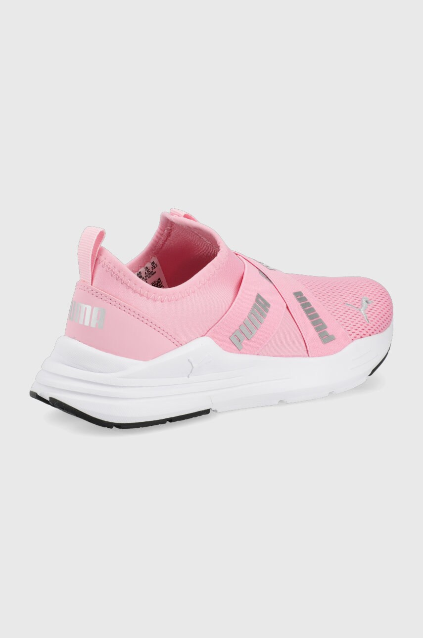 

Детские ботинки Puma 383732 цвет розовый