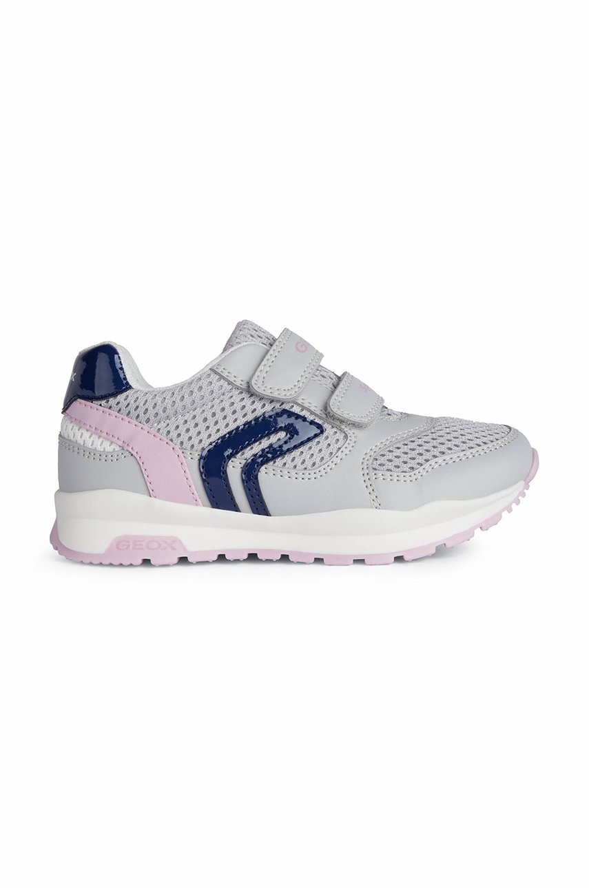 

Детски обувки Geox в сиво, Сив