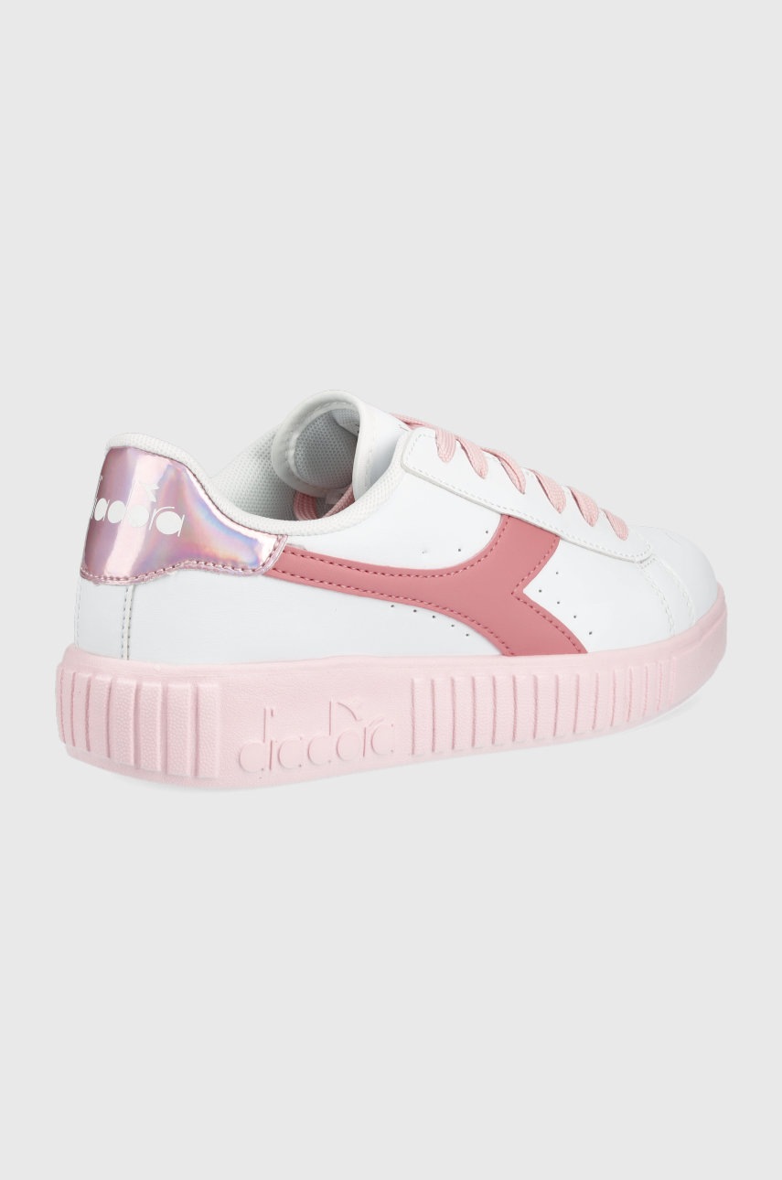 

Детские ботинки Diadora цвет белый