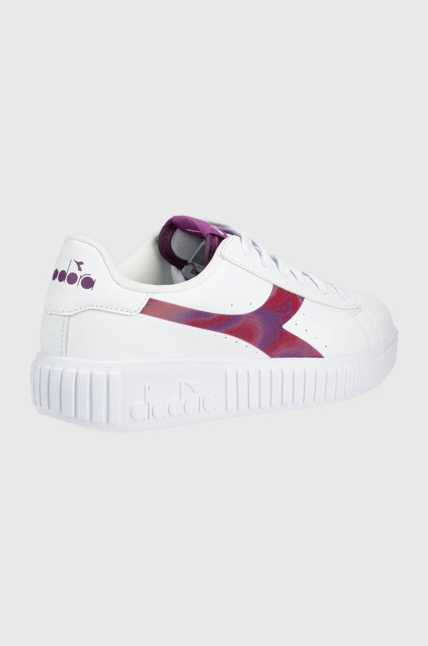 

Ботинки Diadora цвет белый
