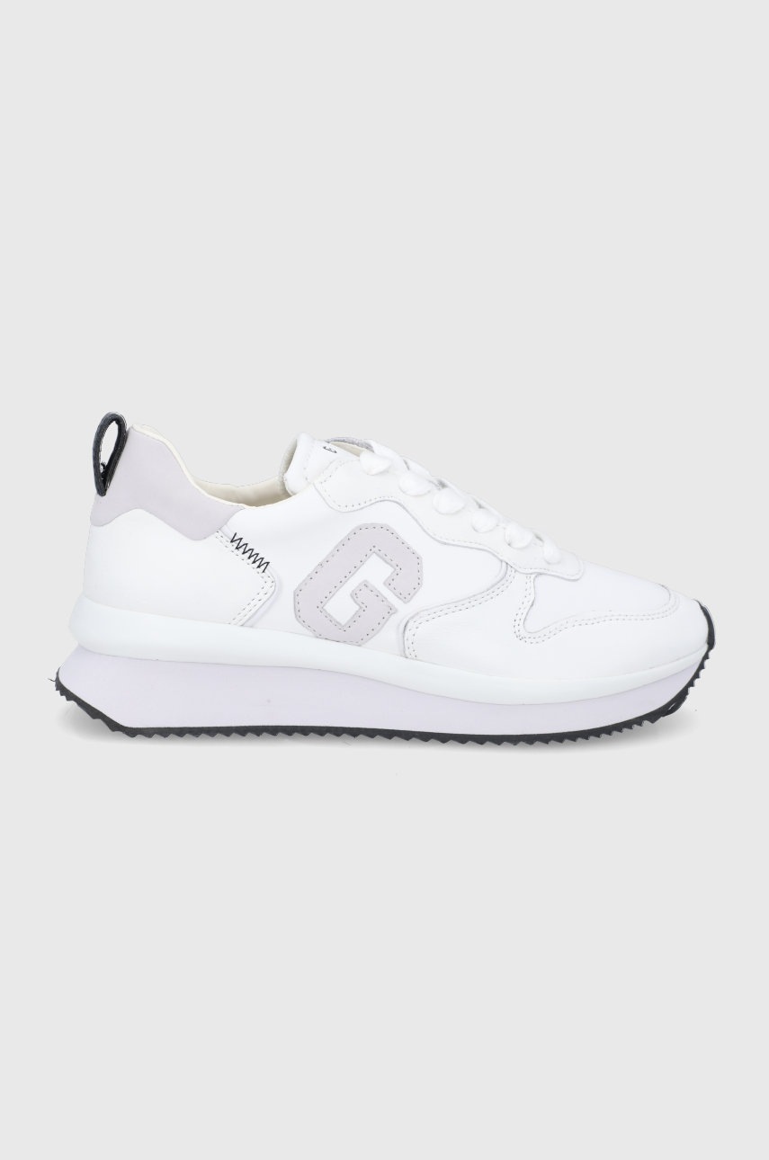 

Обувки Guess в бяло, Бял