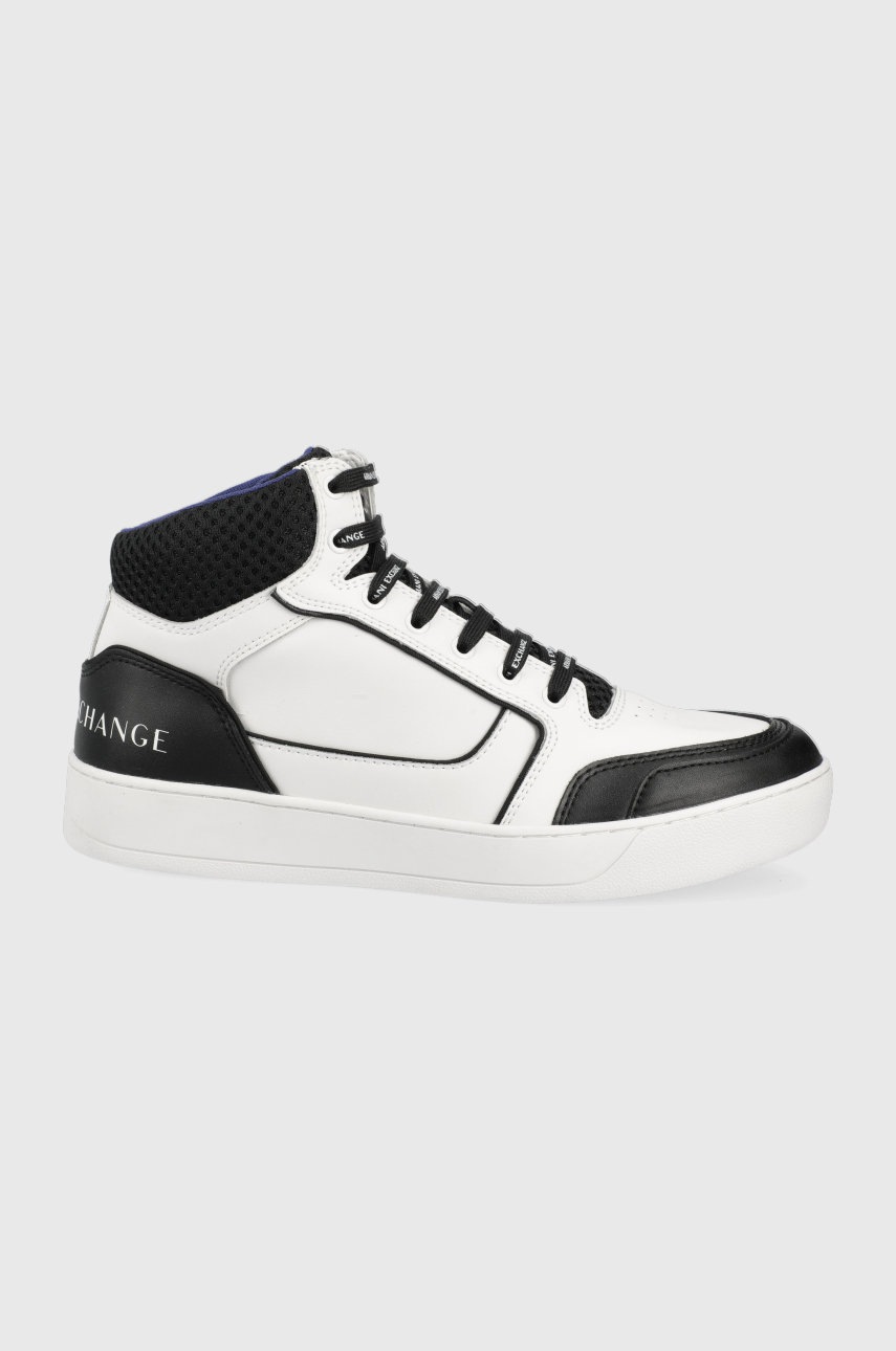 

Маратонки Armani Exchange в бяло, Бял