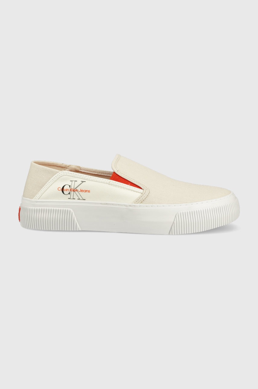 

Ниски кецове Calvin Klein Jeans в бежово, Бежов