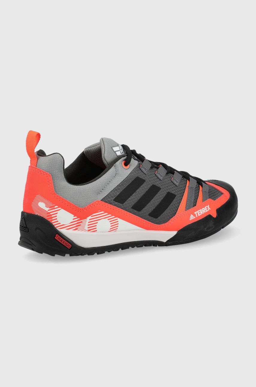 

Ботинки adidas TERREX Swift Solo 2 GZ0332 мужские цвет серый