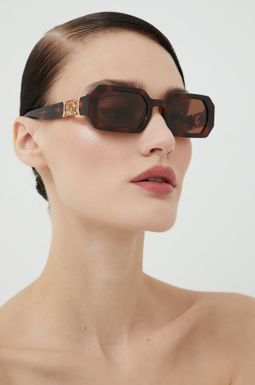 Swarovski ochelari de soare femei, culoarea maro Accesorii imagine noua