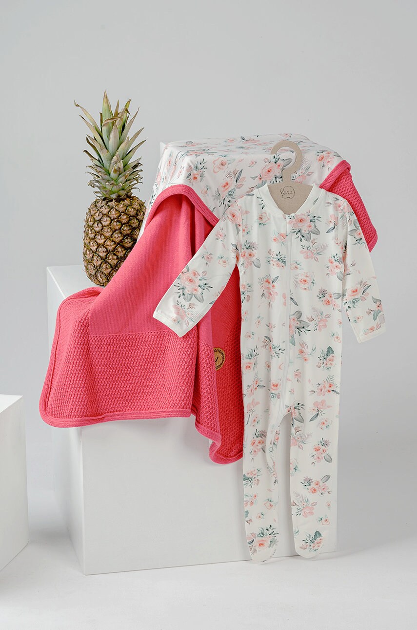 Jamiks costum bebe bromo culoarea roz