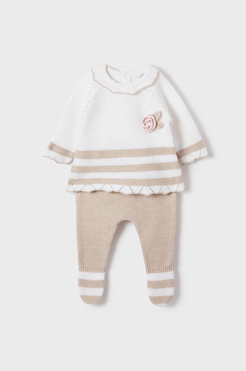 

Комплект за бебета Mayoral Newborn в бежово, Бежов
