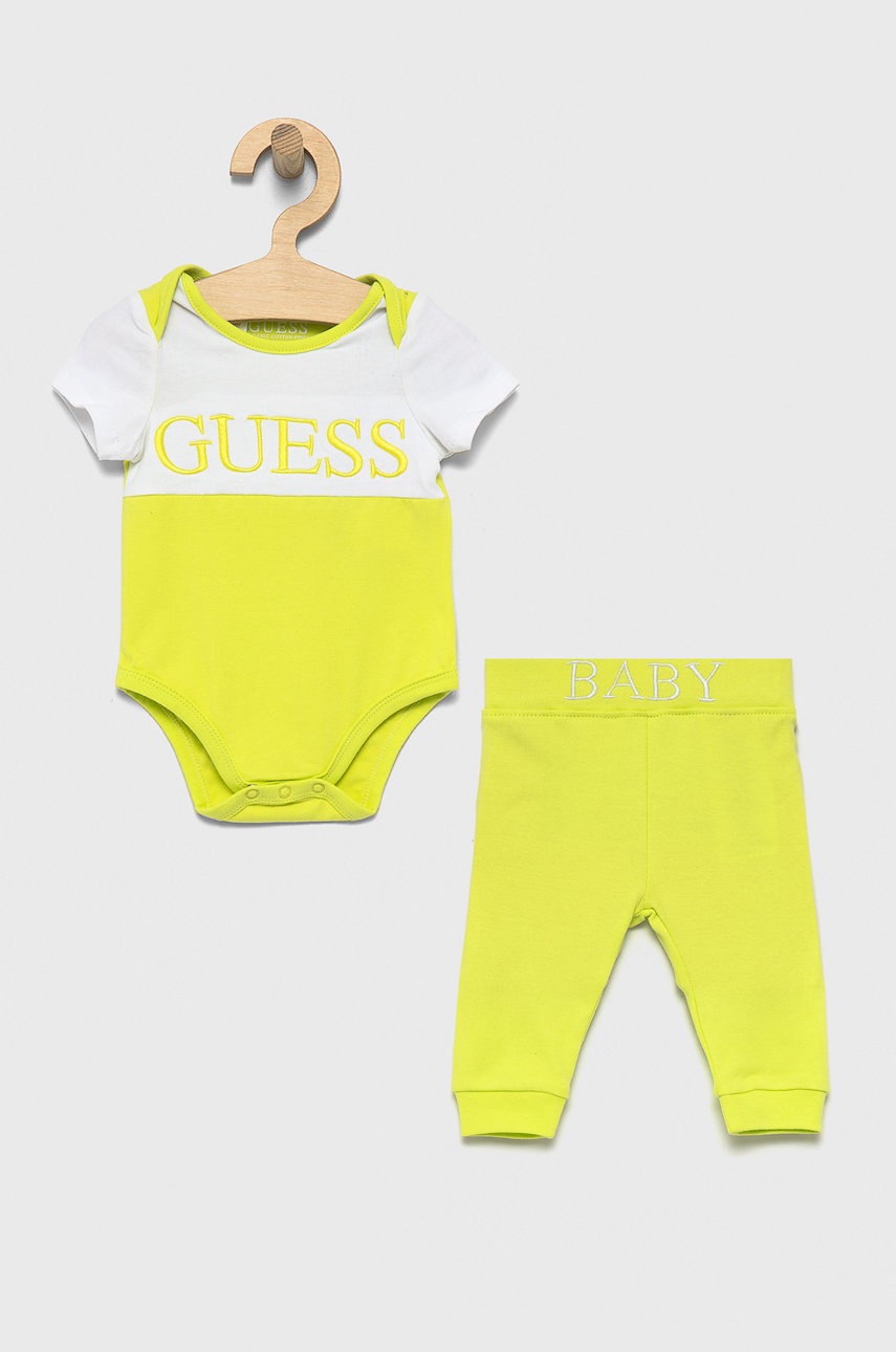 

Комплект за бебета Guess в зелено, Зелен