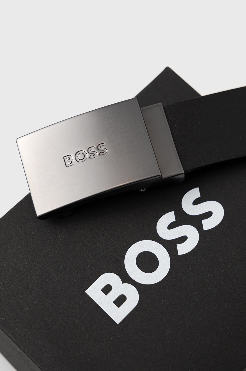 

Кожаный ремень BOSS мужской цвет чёрный