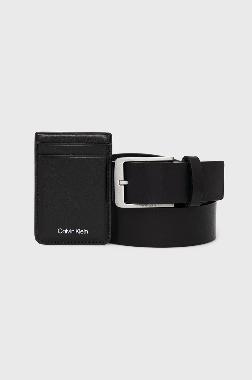 

Колан и калъф за карти Calvin Klein в черно, Черен