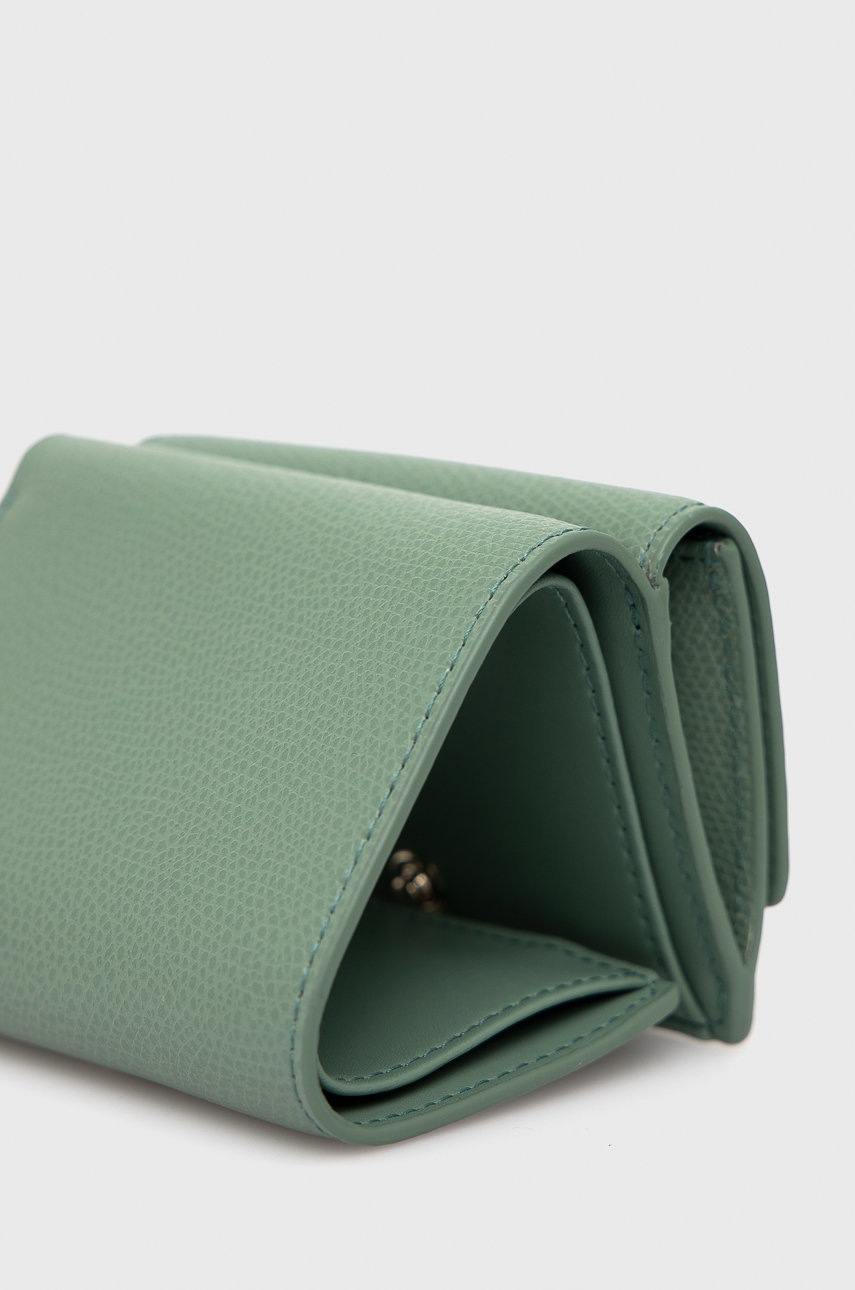

Кожаный кошелек Furla женский цвет зелёный