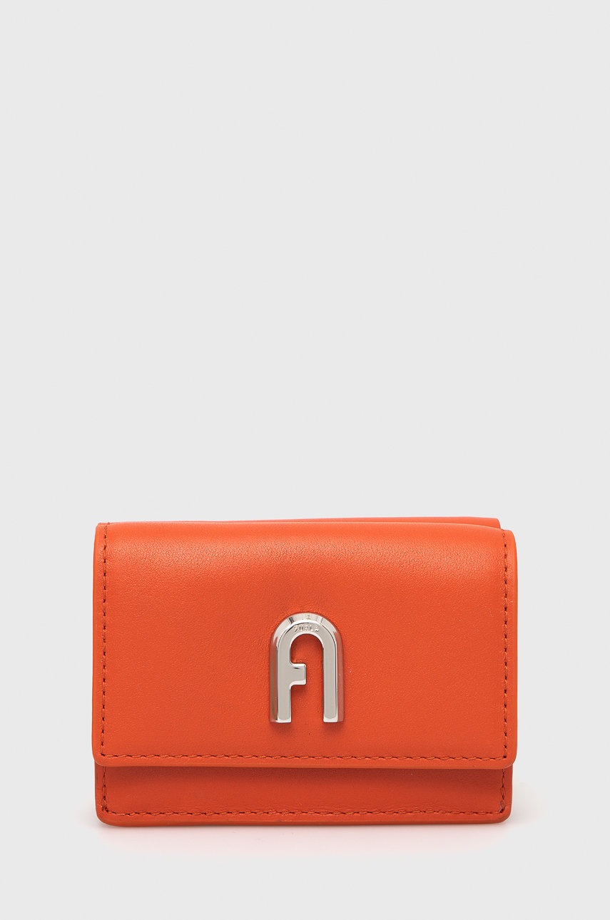 

Кожен портфейл Furla дамски в оранжево, Оранжев