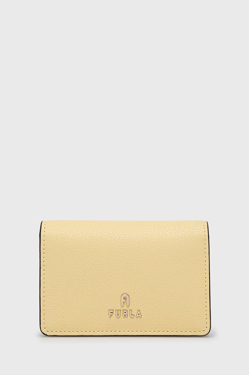 

Кожен портфейл Furla дамски в жълто, Жълт