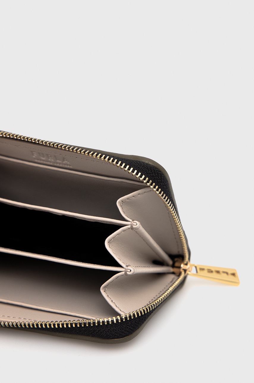 

Кошелек Furla женский цвет зелёный