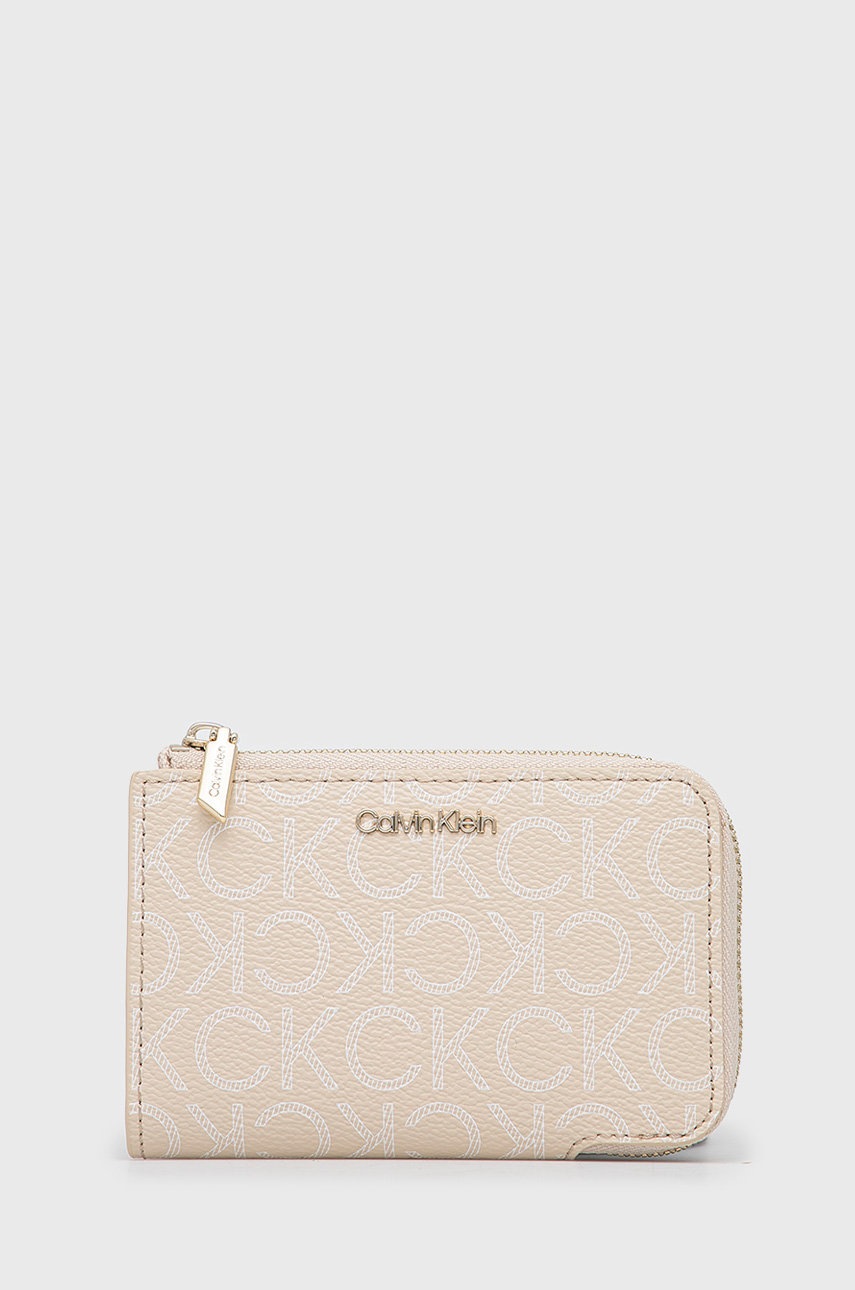 

Портфейл Calvin Klein дамски в бежово, Бежов