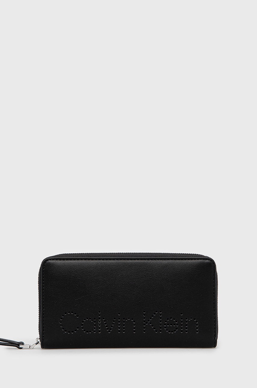 

Портфейл Calvin Klein дамски в черно, Черен