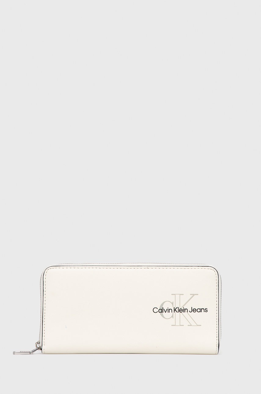 

Портфейл Calvin Klein Jeans дамски в бежово, Бежов
