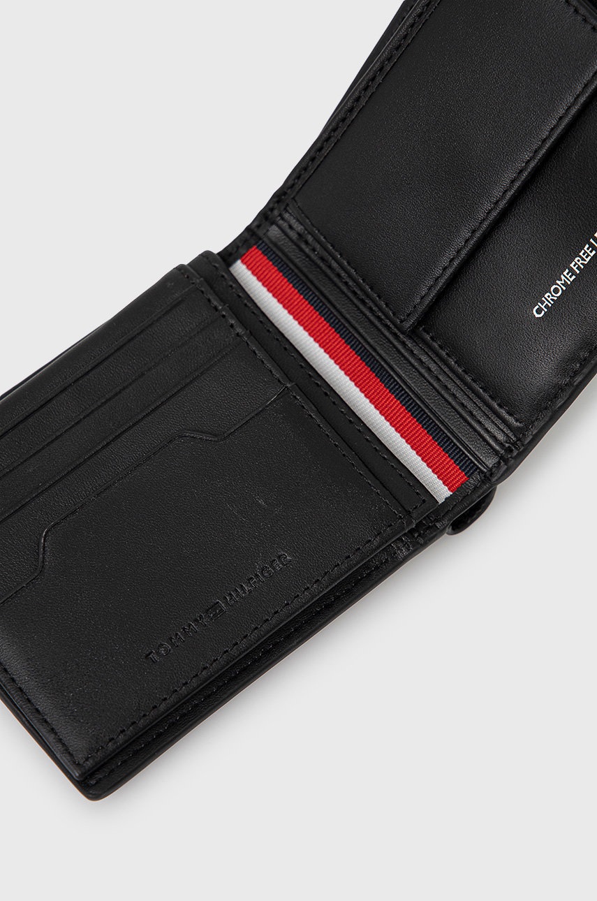 

Шкіряний гаманець Tommy Hilfiger чоловічий колір чорний