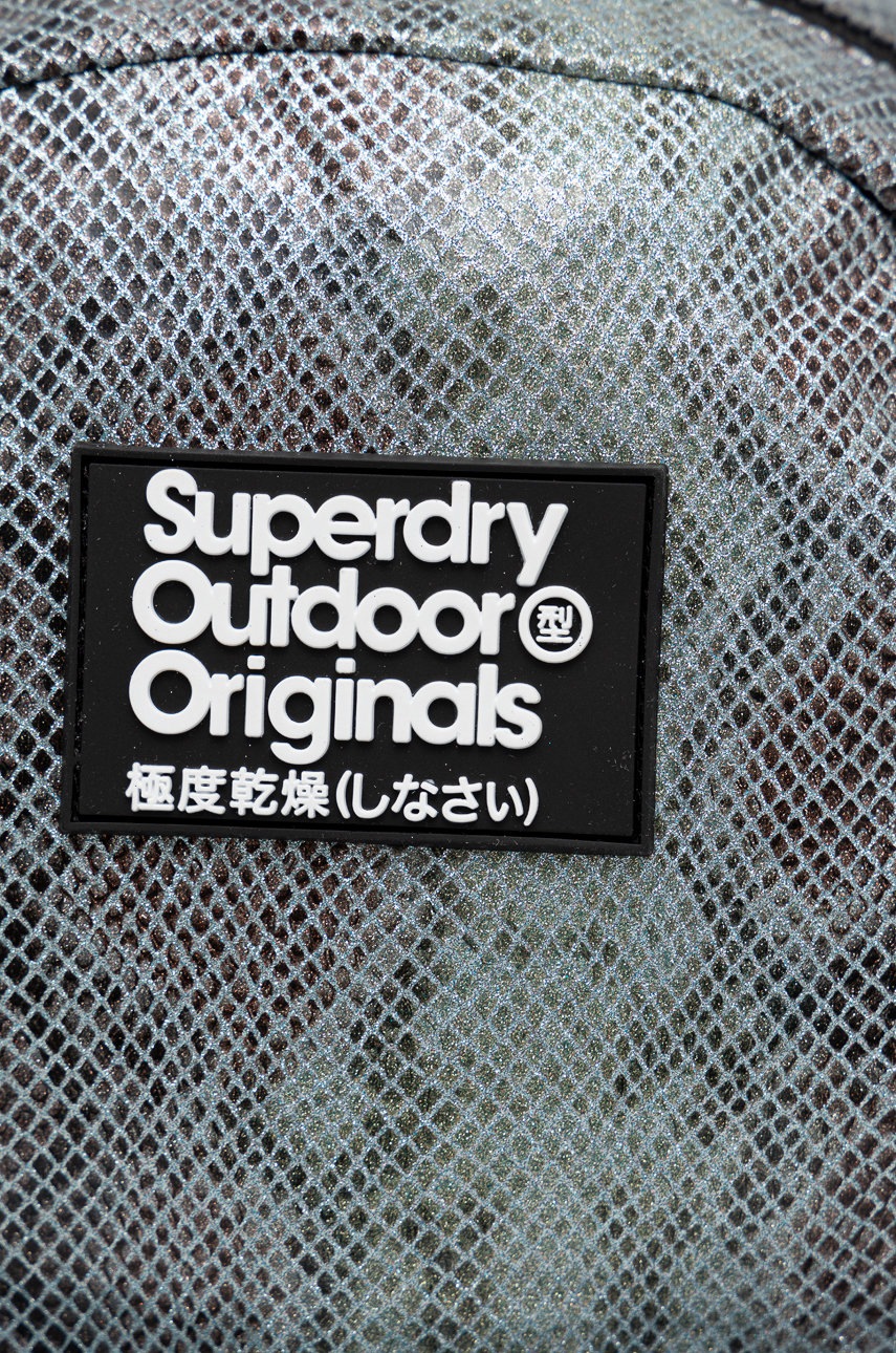 

Рюкзак Superdry жіночий колір срібний великий візерунок