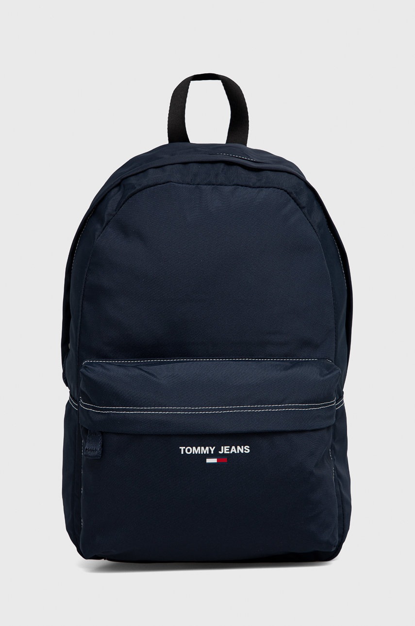 

Раница Tommy Jeans мъжка в тъмносиньо голям размер с изчистен дизайн, Тъмносин