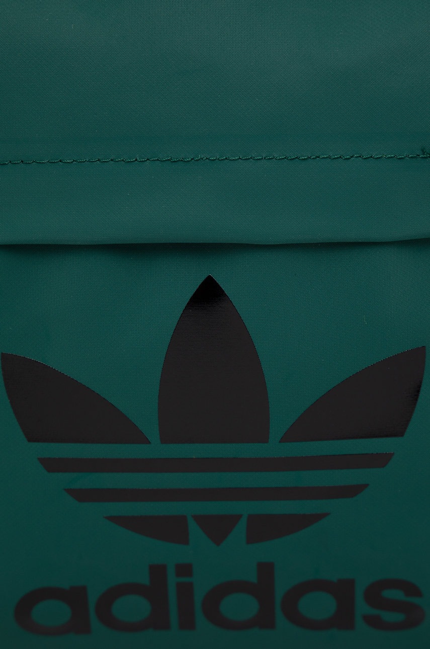

Рюкзак adidas Originals HE9804 большой с принтом