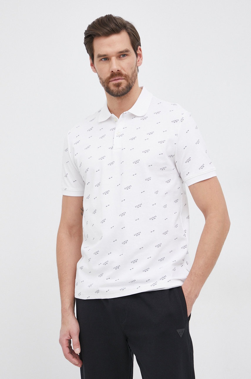 

Тениска с яка Guess мъжка в бяло с десен, Бял