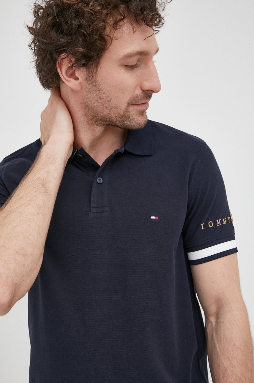 

Памучна тениска с яка Tommy Hilfiger Icon в тъмносиньо с апликация, Тъмносин