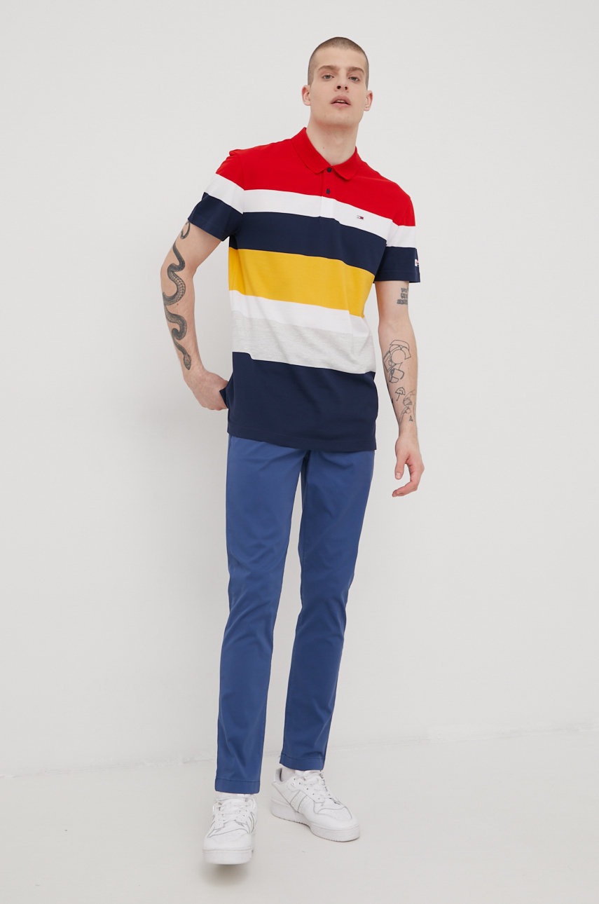 

Хлопковое поло Tommy Jeans цвет красный узорный