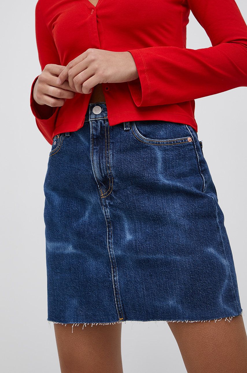 Tommy Jeans spódnica jeansowa kolor granatowy mini prosta