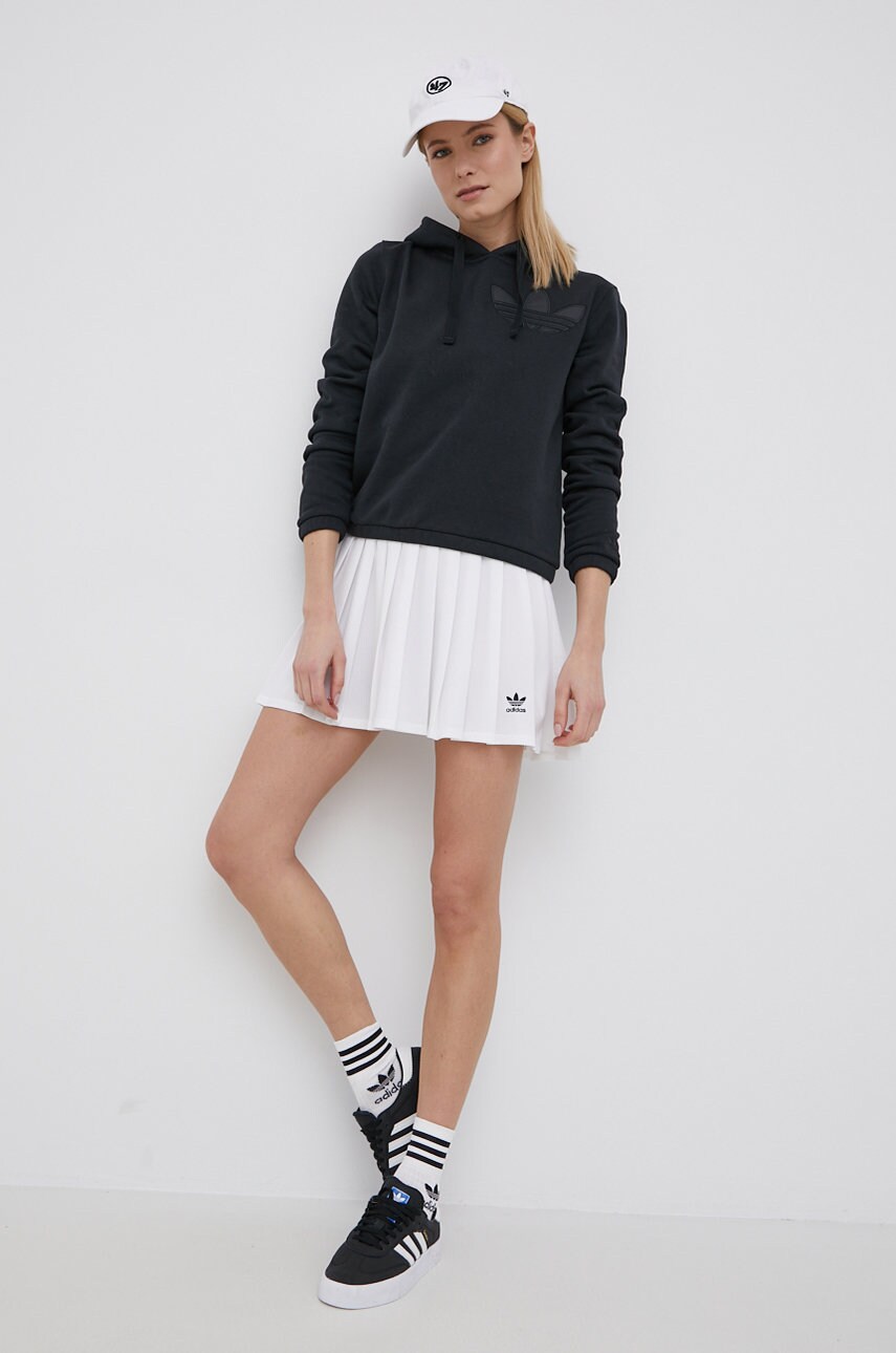 

Спідниця adidas Originals Adicolor HG6305 колір білий mini розкльошена
