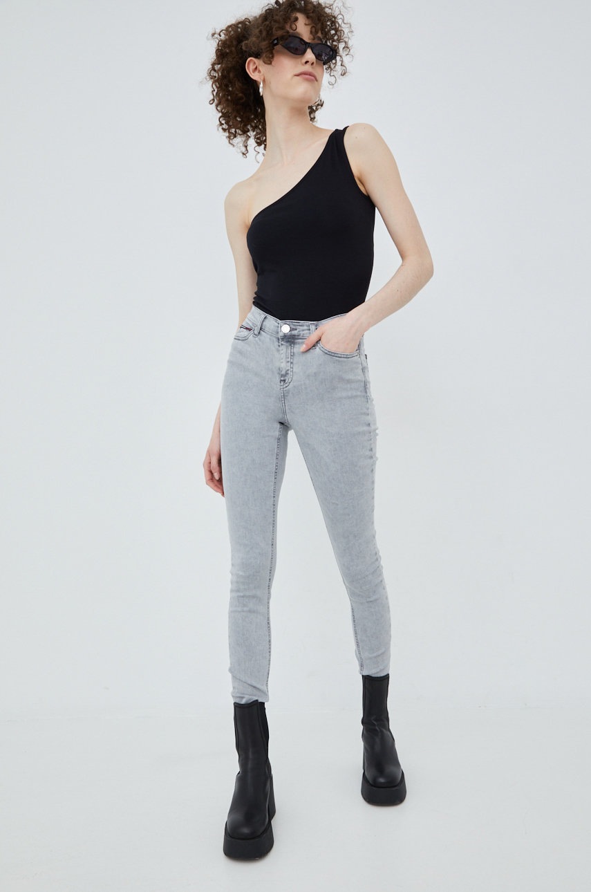 

Джинсы Tommy Jeans Nora Bf1272 женские средняя посадка