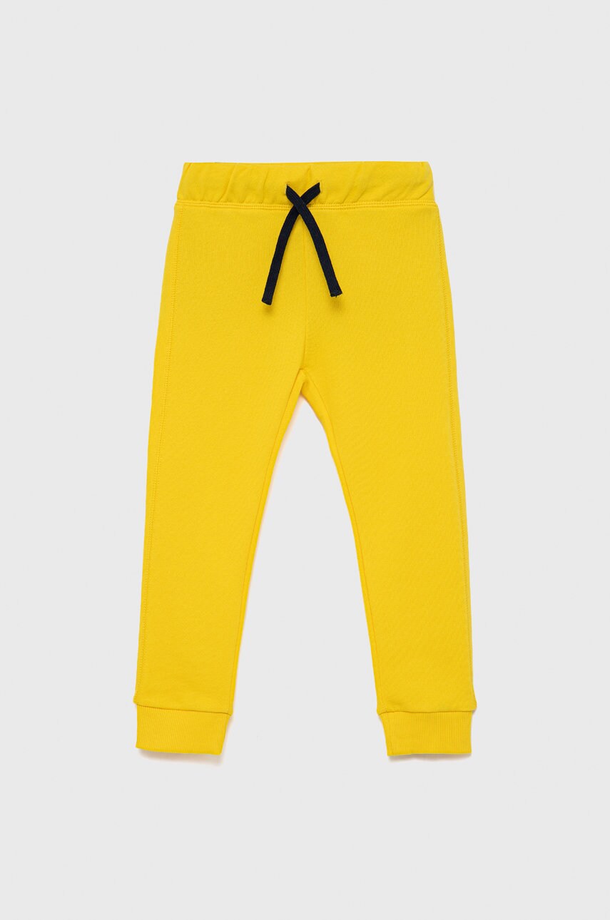United colors of benetton pantaloni de bumbac pentru copii culoarea galben, cu imprimeu
