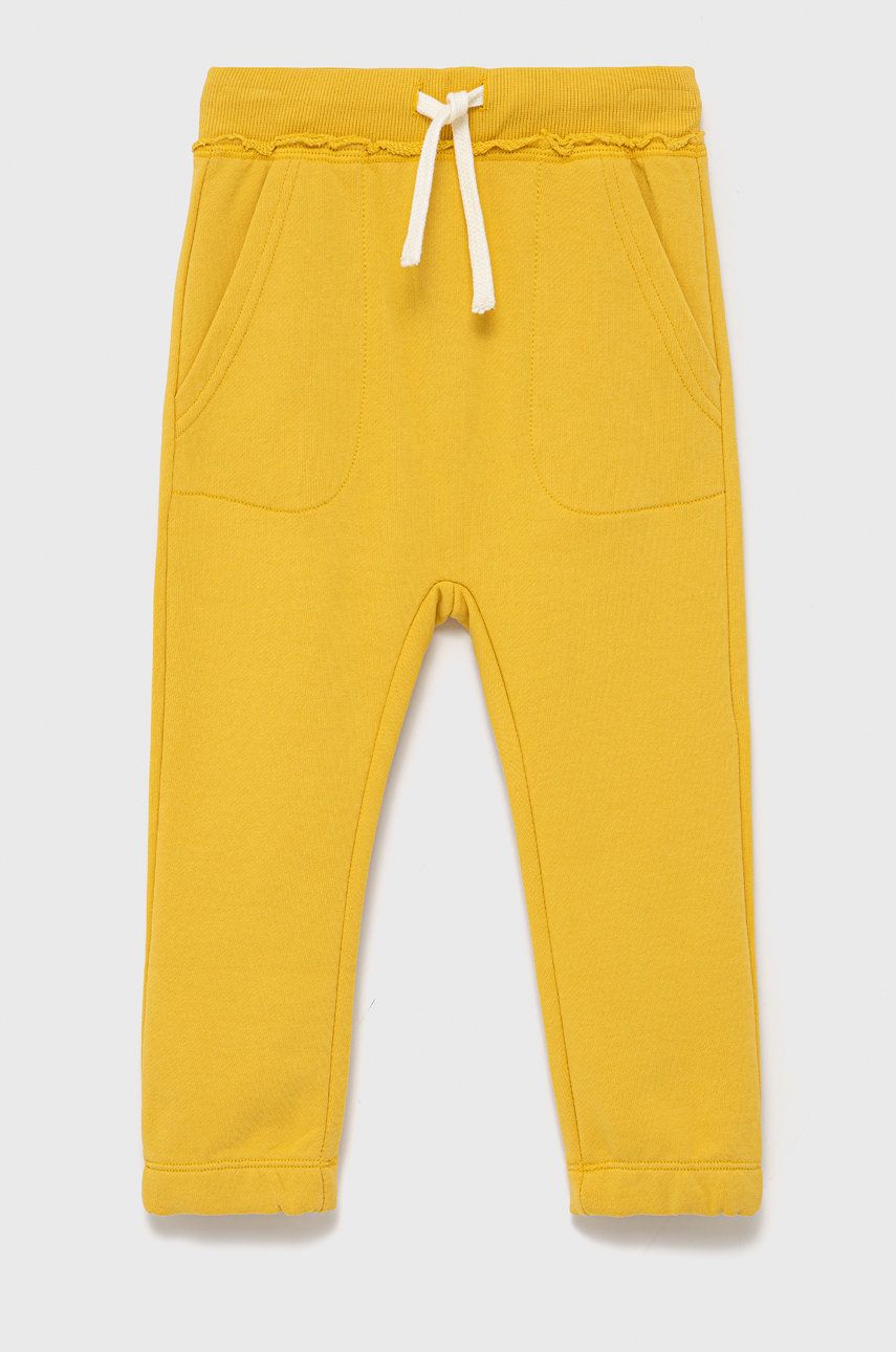 United Colors of Benetton pantaloni de bumbac pentru copii culoarea galben, neted