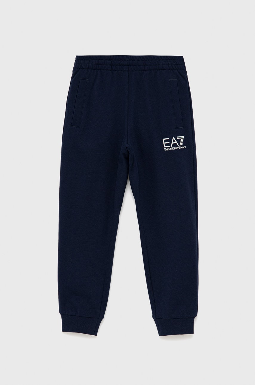 EA7 Emporio Armani pantaloni de bumbac pentru copii culoarea albastru marin, cu imprimeu