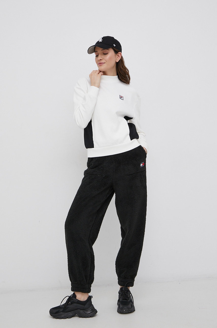 

Брюки Tommy Jeans женское цвет чёрный гладкие